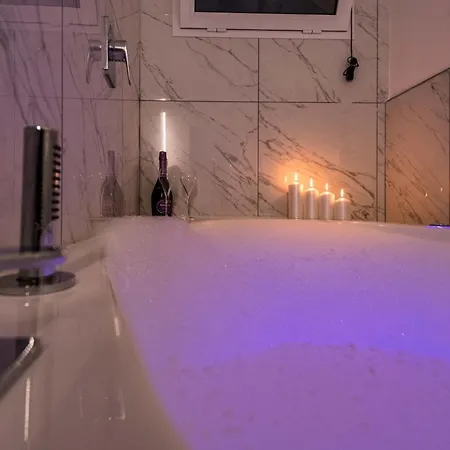 Daire Center Luxury 2 *